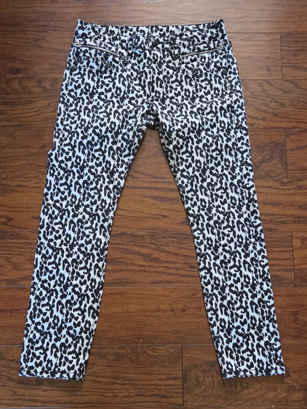 R 13 Leopard Biker Boy Jeans Black/ White Size 26